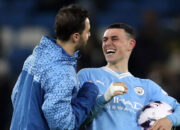 Hat-Trick Phil Foden Menangkan Man City Lawan Aston Villa